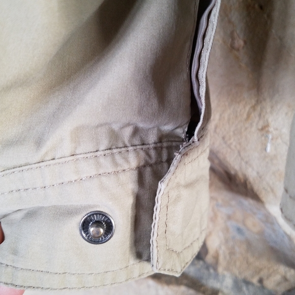 Quiksilver Tan Lightweight Zip Up Jacket SZ: L - Picture 3 of 16